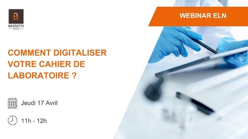 Un technicien de laboratoire utilise son cahier de laboratoire electronique pour enregistrer efficacement les donnees d'essais